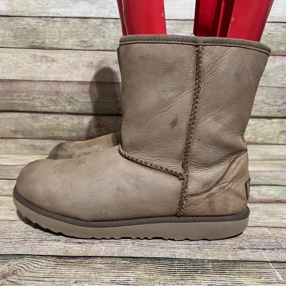 Ugg Brown Leather Short Classic Winter Boots